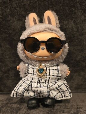 4 Piece Set The Monsters Labubu Plush Pendant Outfit NO DOLL